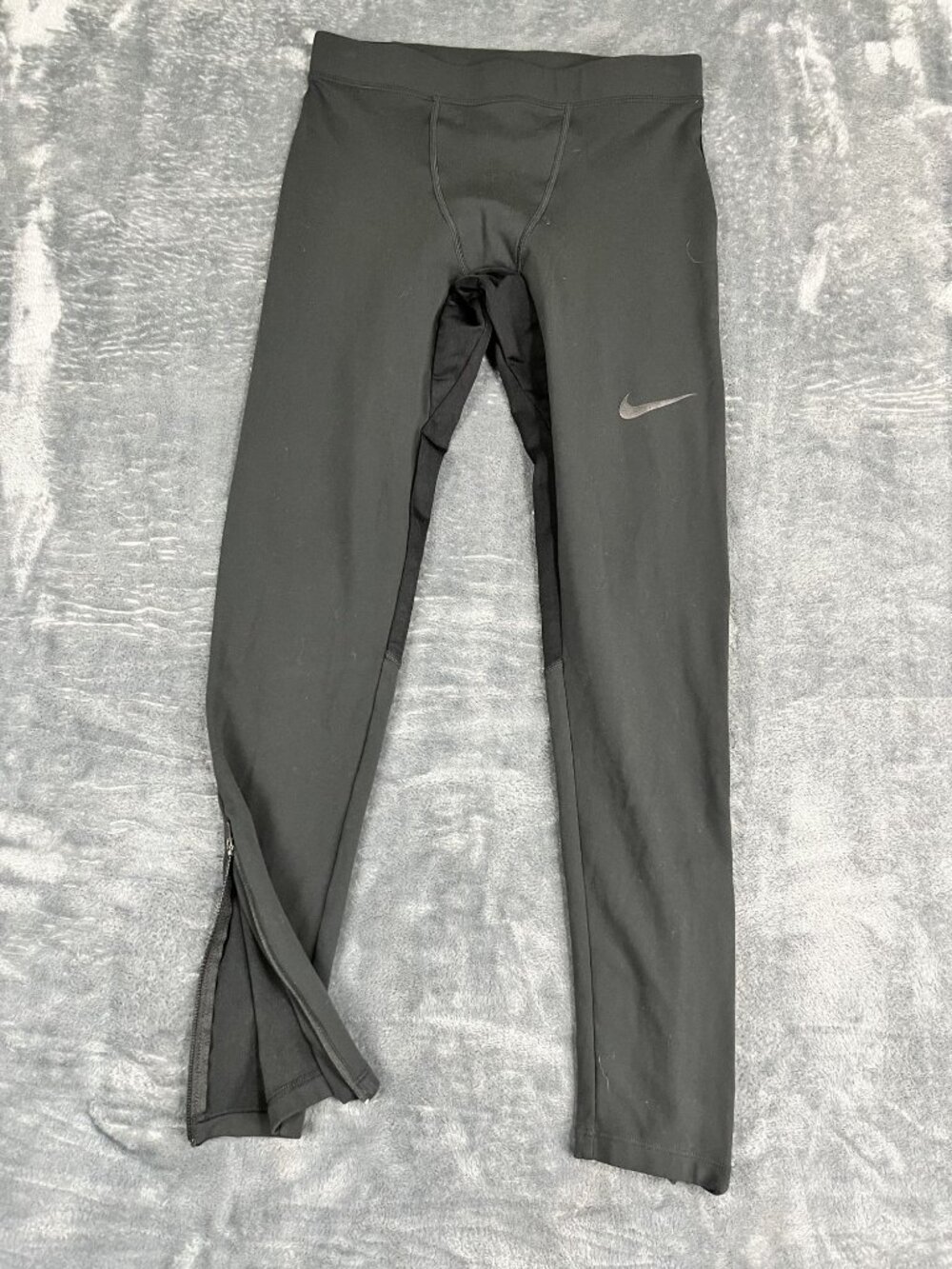 Nike Womens Small Black Dri-Fit Running Tights With Ankle Zips